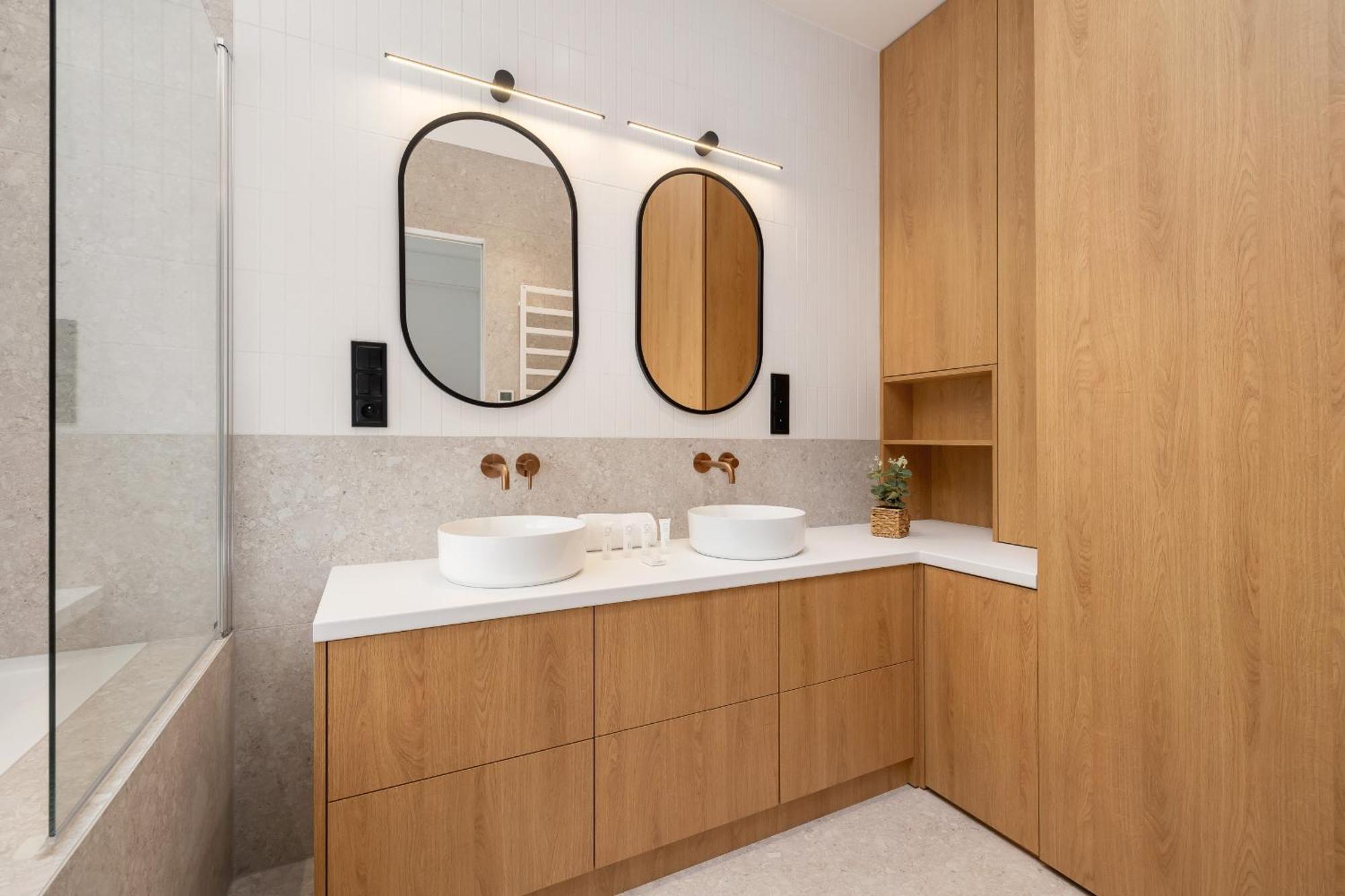 Slowackiego Elegant By Renters *